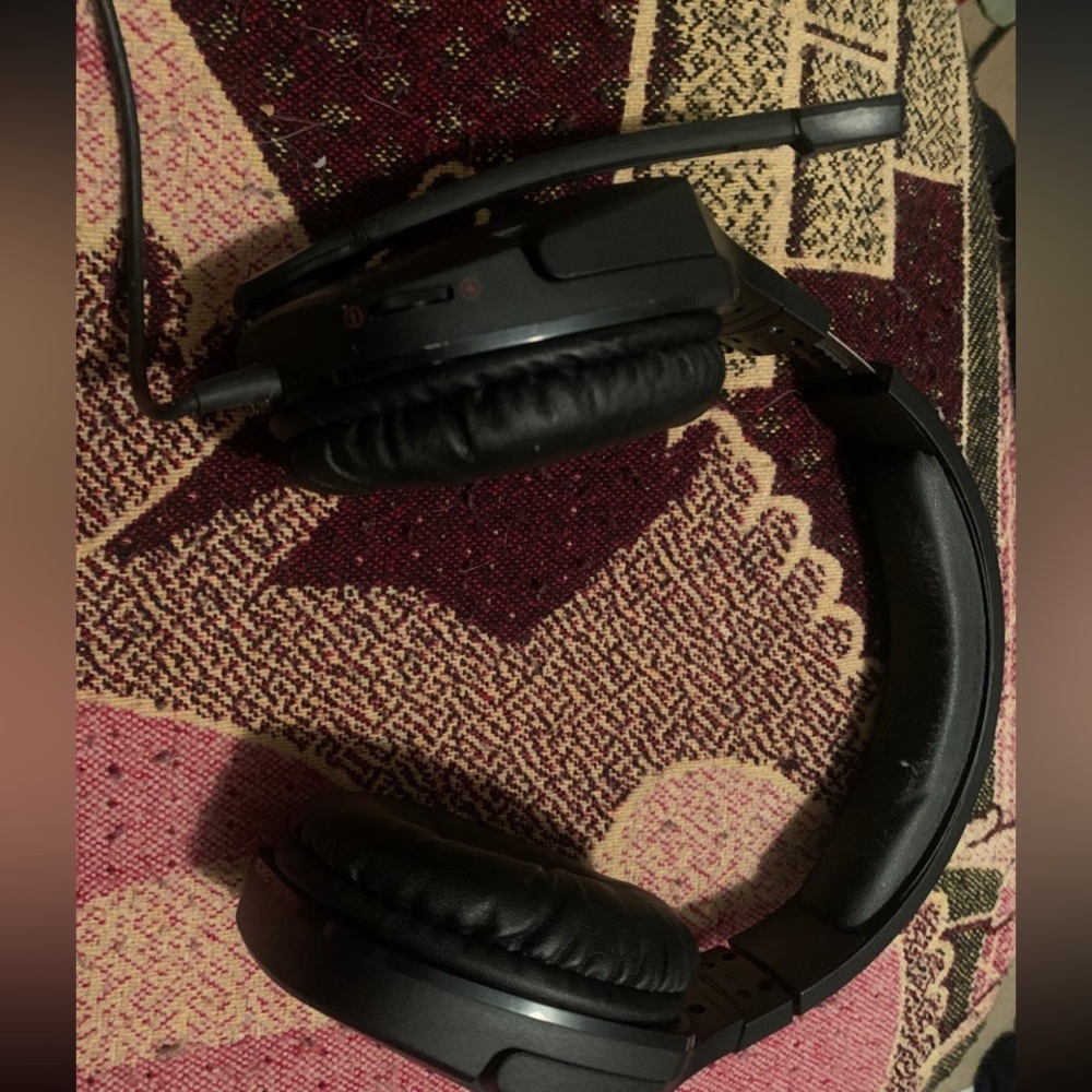 Gaming Headset Bundle - Picture 5 of 5